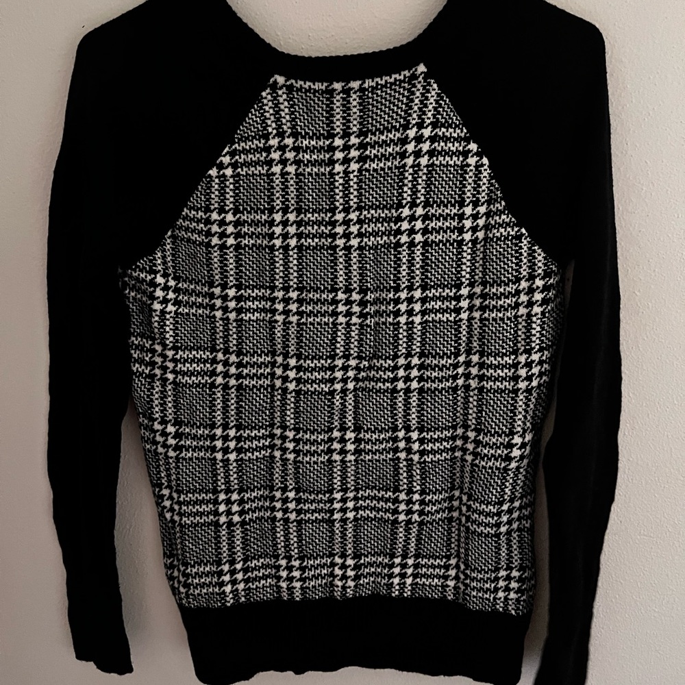 Size medium merona sweater